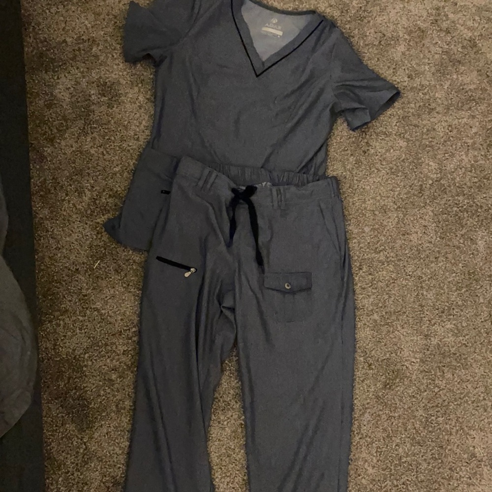 Adar pro scrub sets